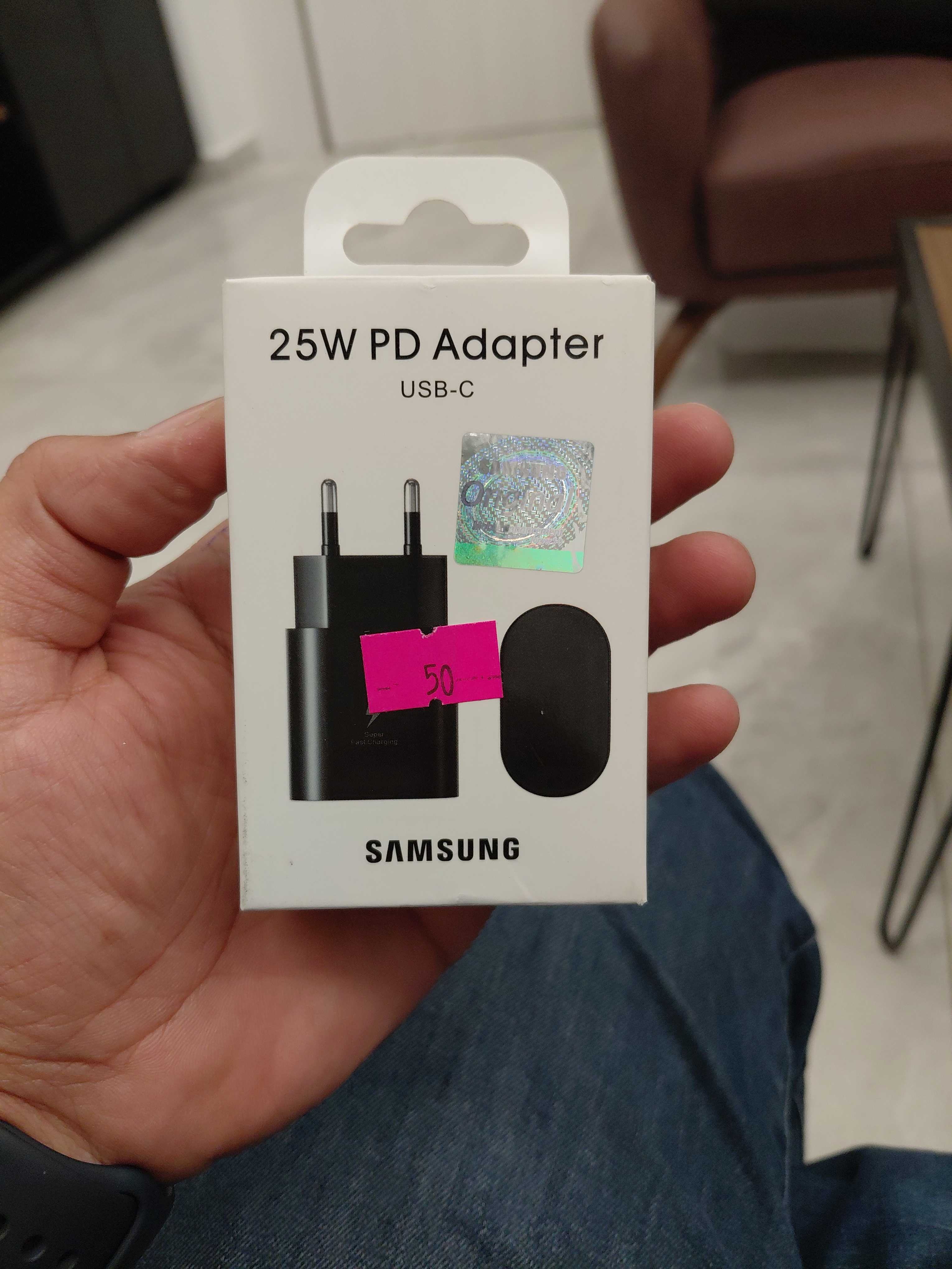 Samsung 25W USB-C Super Fast Charging Travel Adapter (EP-TA800)